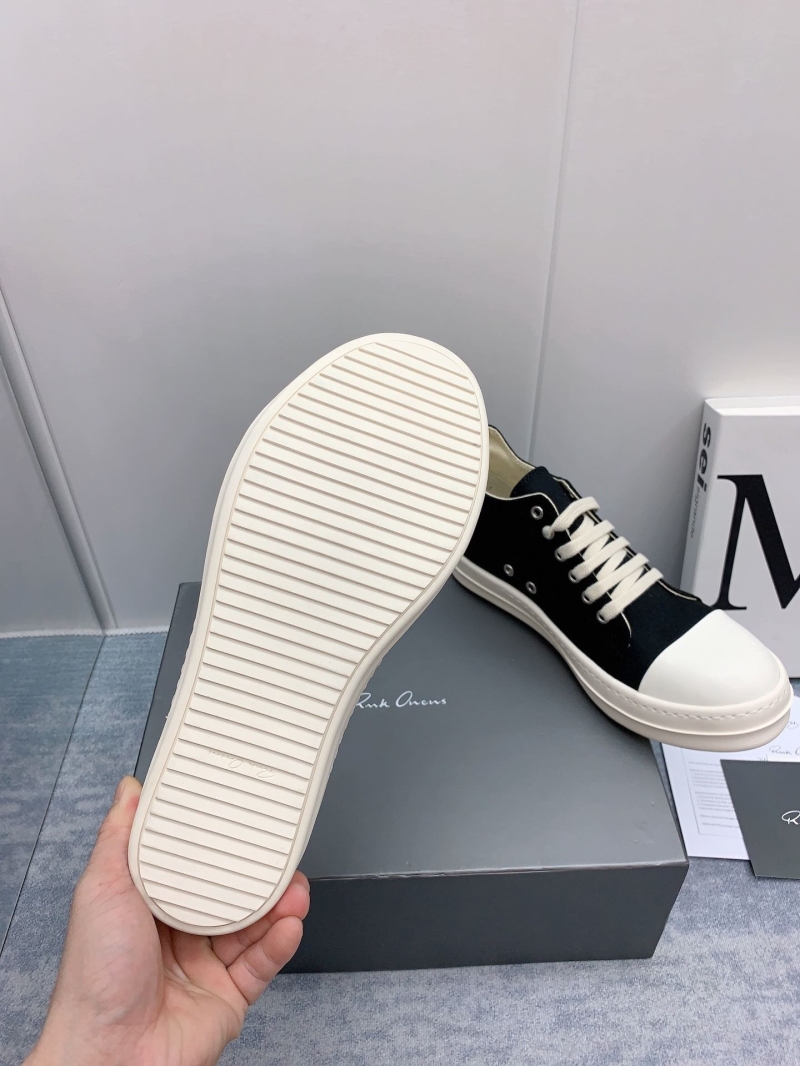 Roger Vivier Casual Shoes